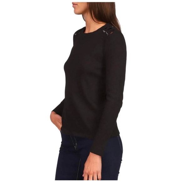 MICHAEL KORS Lace Up Shoulder Long Sleeve Shirt - Picture 3 of 12